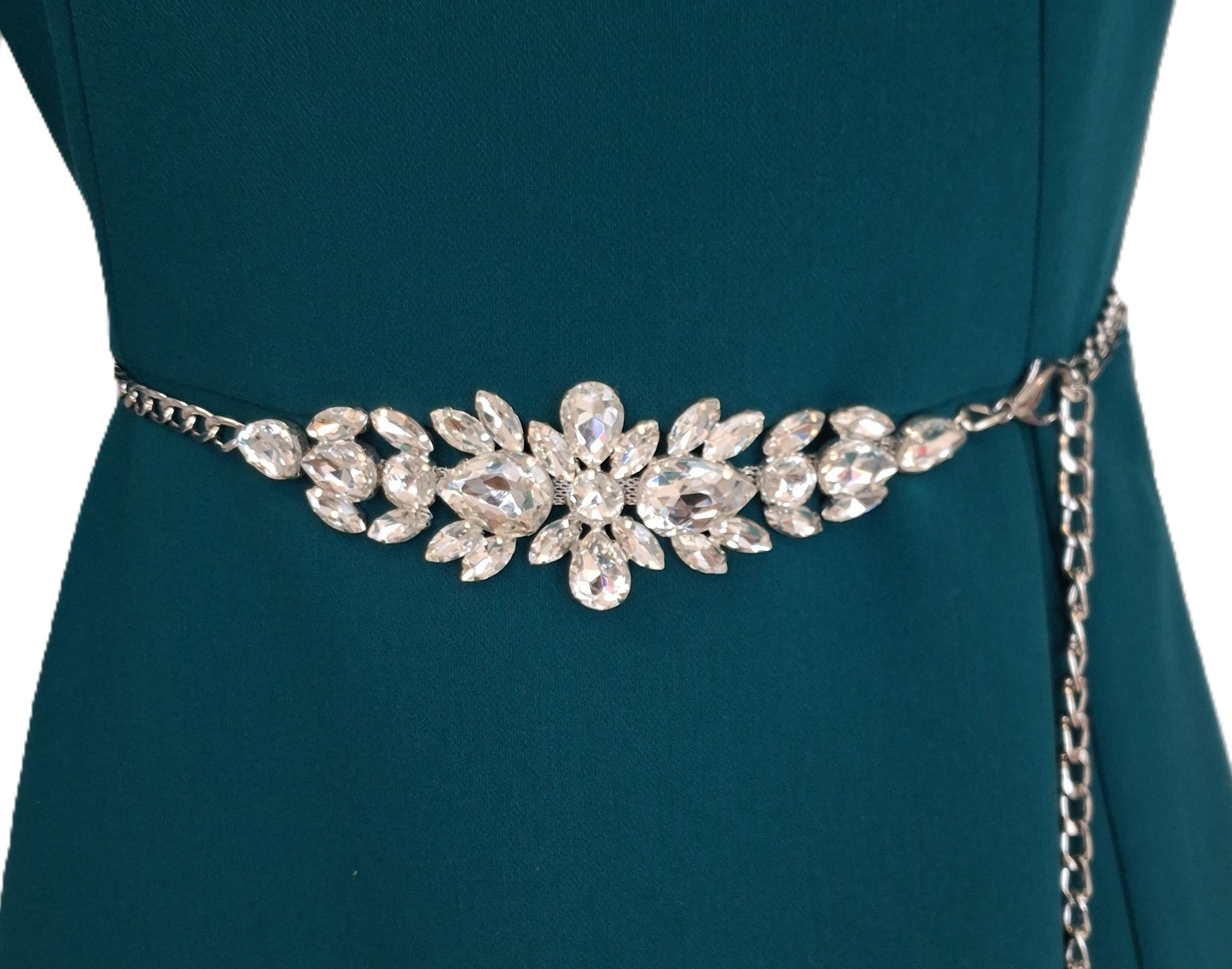 Elegáns ékszeröv ékköves dísszel