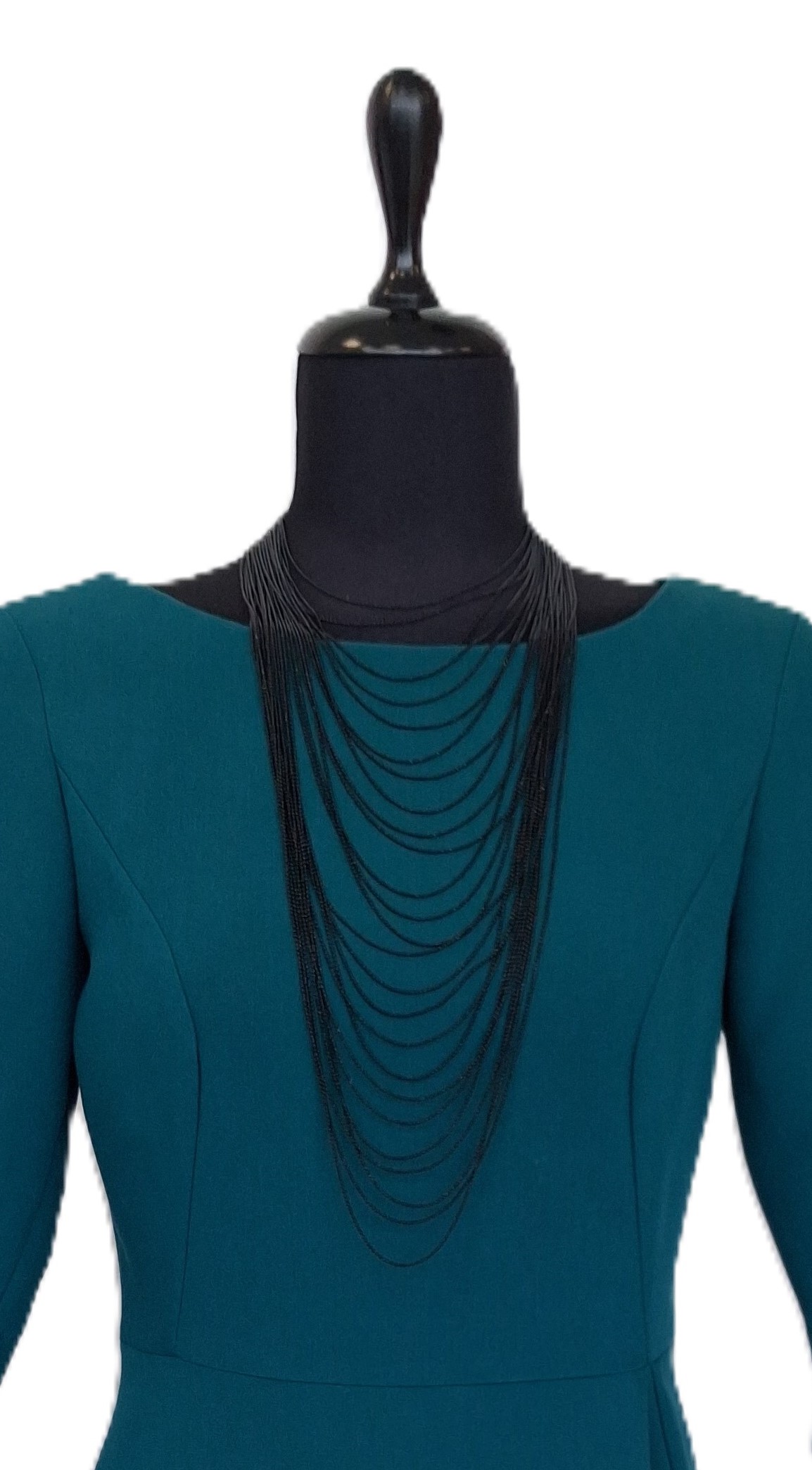 Többsoros fekete nyaklánc