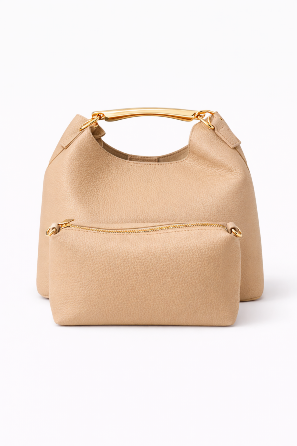 Elegáns bőr kézitáska fém fogantyúval